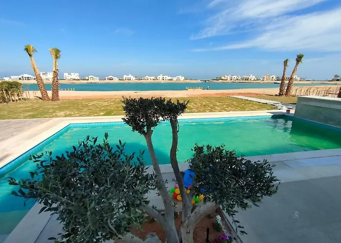 Ancient At Elgouna With Private Heated Pool Villa Hurghada