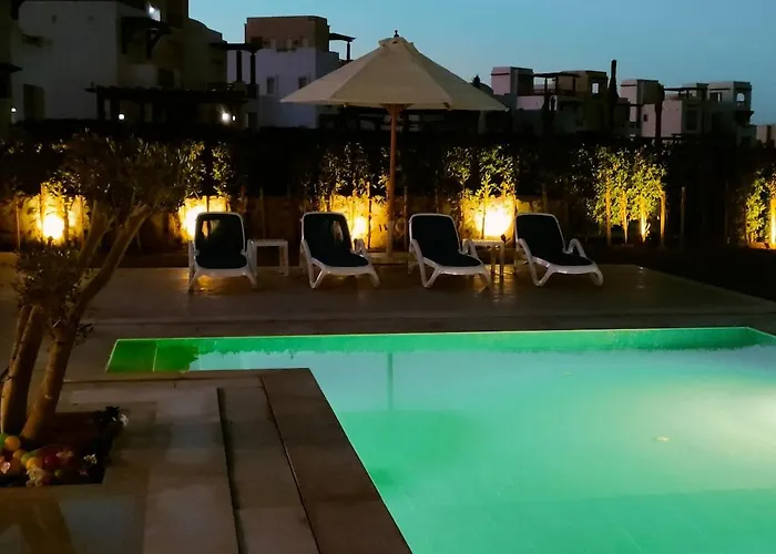 Villa Ancient At Elgouna With Private Heated Pool Hurghada